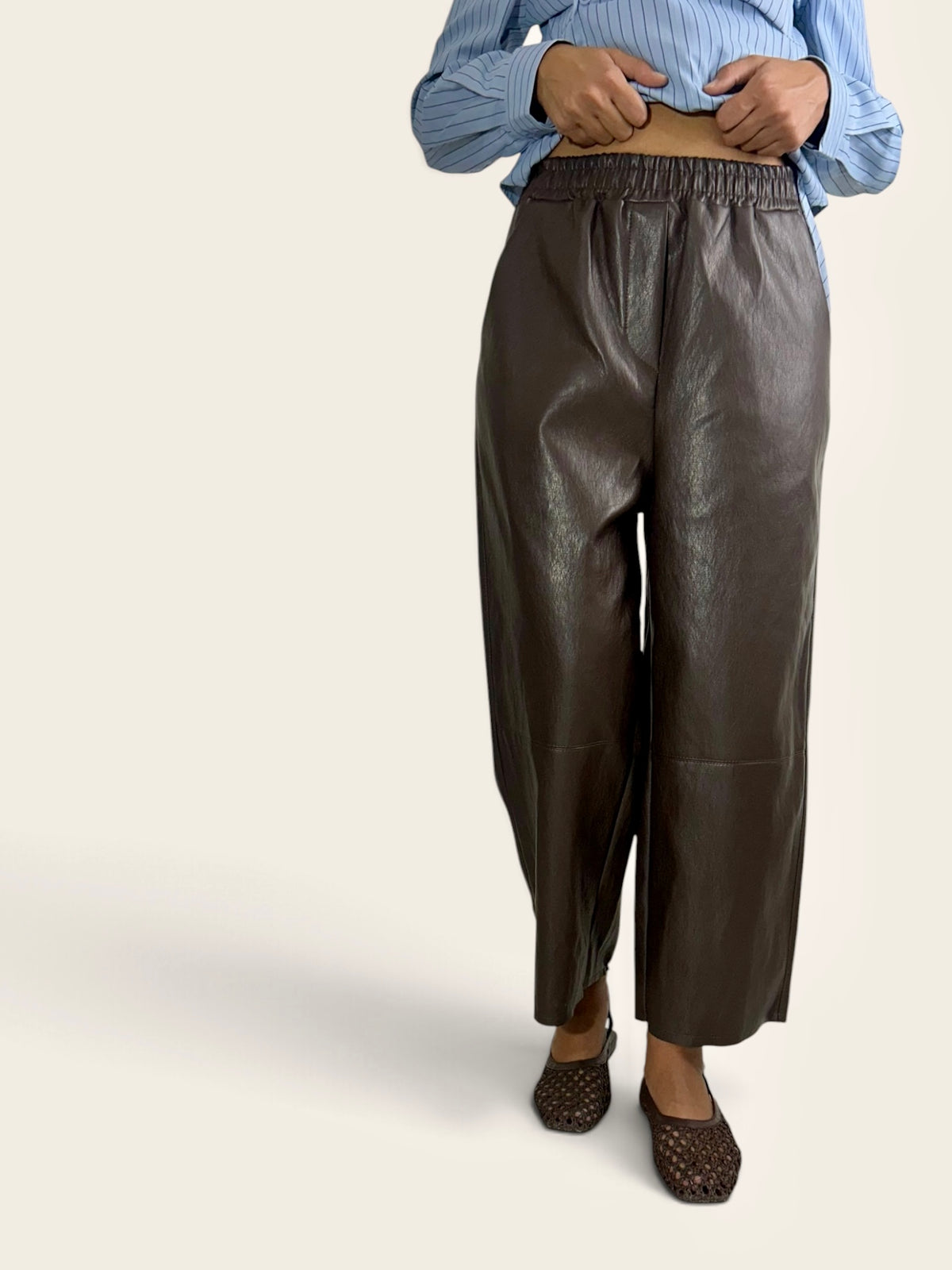 Pantalone Cropped effetto pelle